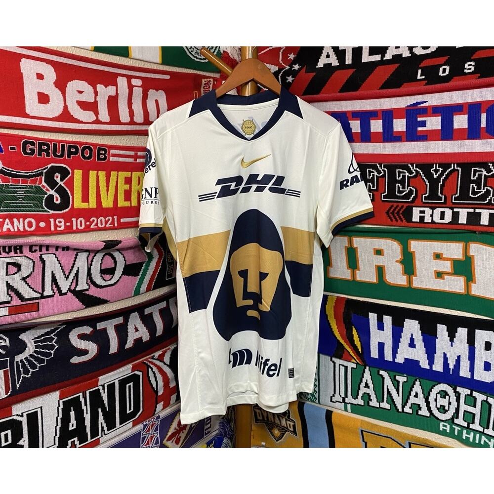 Pumas UNAM | Men’s Medium Jersey - Picture 6 of 7